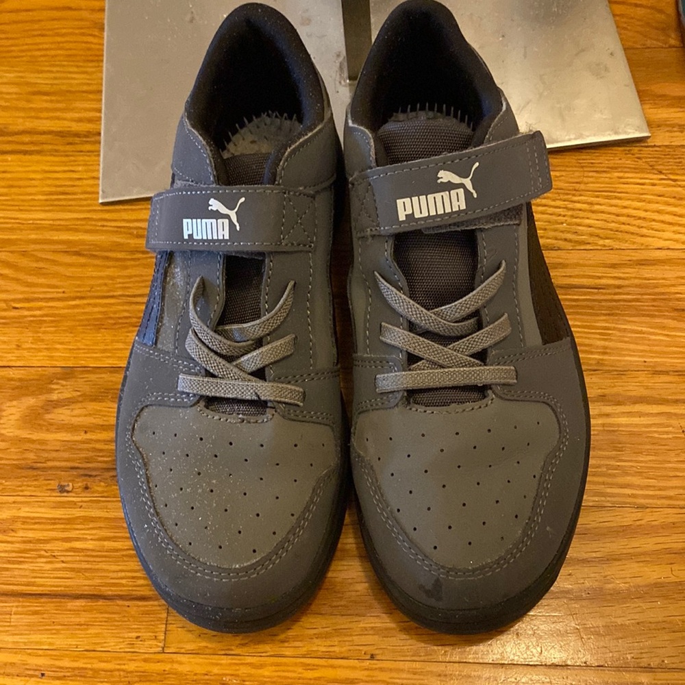 Puma sneakers